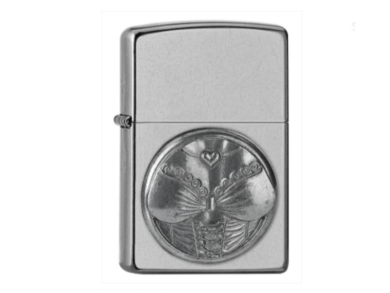 Zippo 3D Pin-Up Design króm benzines öngyújtó – dombornyomott női dekoltázs mintával